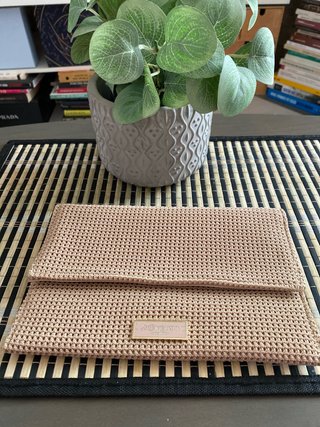 Neceser YSL Beauty crochet beige