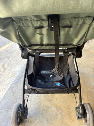 Silla de paseo ligera y compacta Joie Pact (color