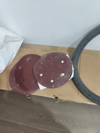 Lijadora de pared Titan