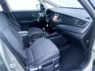 Kia Carens 1.6 GDi UEFA Euro2016 Eco-Dynamics
