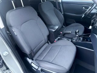 Kia Carens 1.6 GDi UEFA Euro2016 Eco-Dynamics