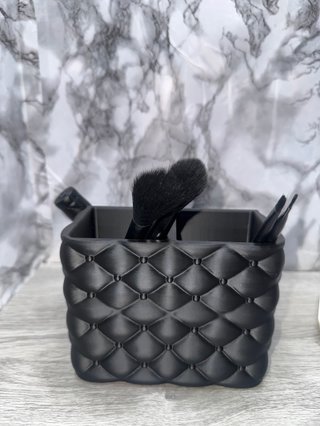 Organizador tocador Chanel negro acolchado