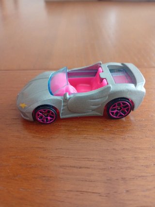 Coche Hot Wheels Barbie Extra