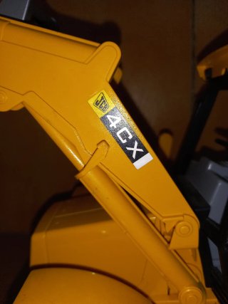 Excavadora JCB 4CX Bruder