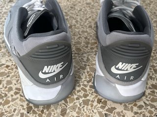 Zapatillas Nike Jordan Grises Talla 44.5
