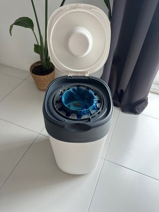 Cubo para pañales Tommee Tippee
