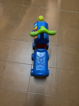 Tren andador infantil
