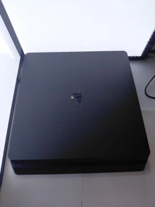 PlayStation 4 (PS4) Pack con mas cosas y accesorio