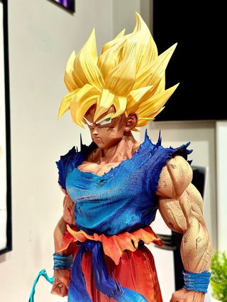 Goku White Hole 1/4 Base version + Package /RECAST