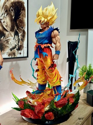 Goku White Hole 1/4 Base version + Package /RECAST