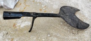 Tagliafieno antico in ferro