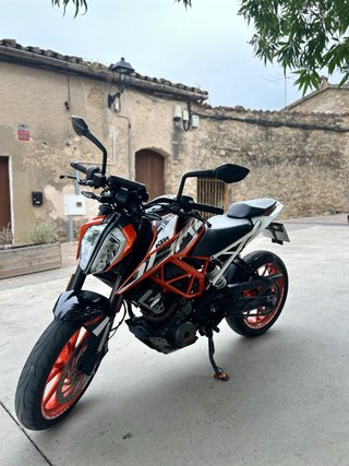 KTM Duke 390