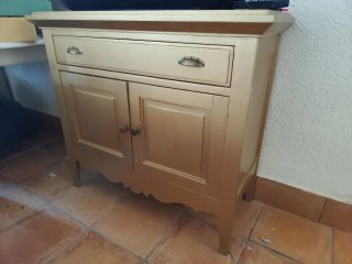 GRATIS. Aparador de madera