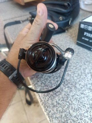 Carrete de pesca MG3000