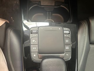 Mercedes-Benz A 250e Híbrido Aut. 218CV