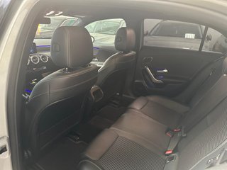 Mercedes-Benz A 250e Híbrido Aut. 218CV