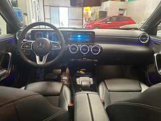 Mercedes-Benz A 250e Híbrido Aut. 218CV