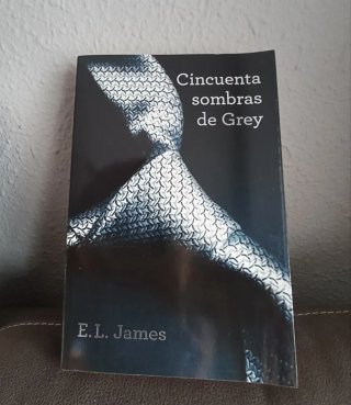 Trilogía "Cincuenta sombras de Grey".