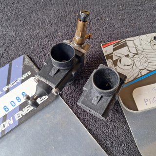 Carburatore e pezzi vintage per RC CAR Picco