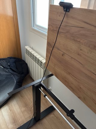 Escritorio Elevable Madera y Metal