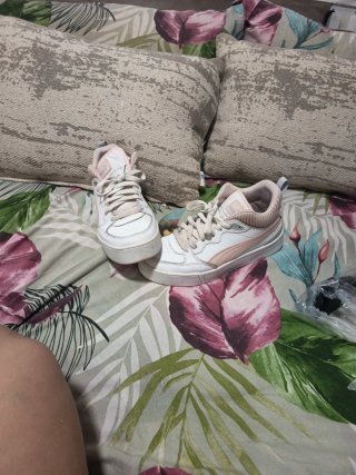 Deportivas Puma Blancas y Rosas