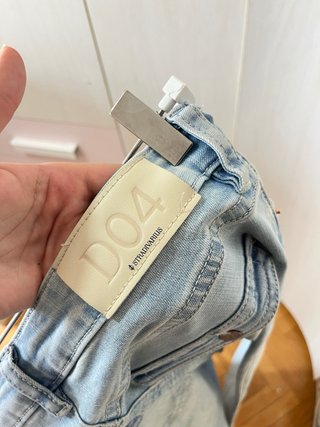 Pantalón D04 Stradivarius
