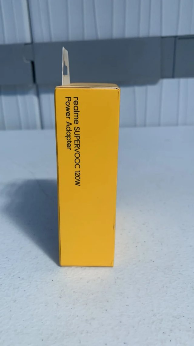 Cargador realme SUPERVOOC 45W Blanco