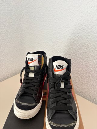 Zapatillas Nike Altas Negro y Rojo