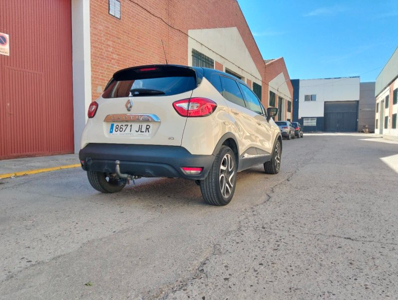 Renault Captur 1.5 dCi Energy eco2 S&S Zen 2016, foto 6