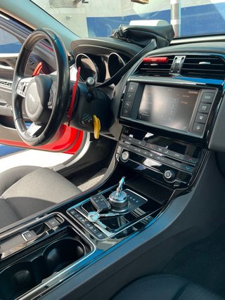 Jaguar XE 2019