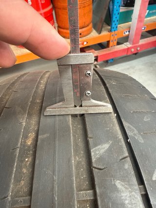 225/40R19 93Y Pirelli PZero