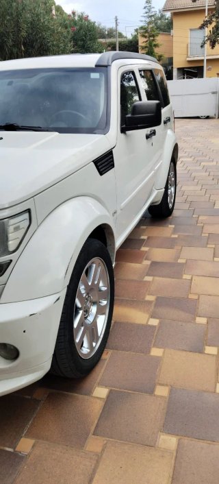 Dodge Nitro 2008