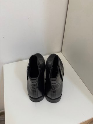 Botines Calvin Klein Negros