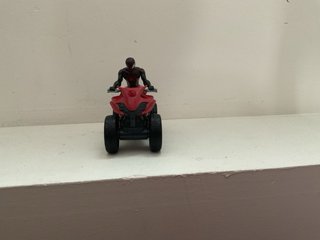 Figura Spider-Man en Quad