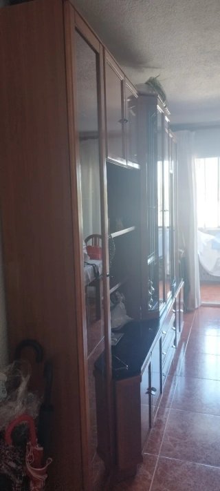 Mueble bar salón madera