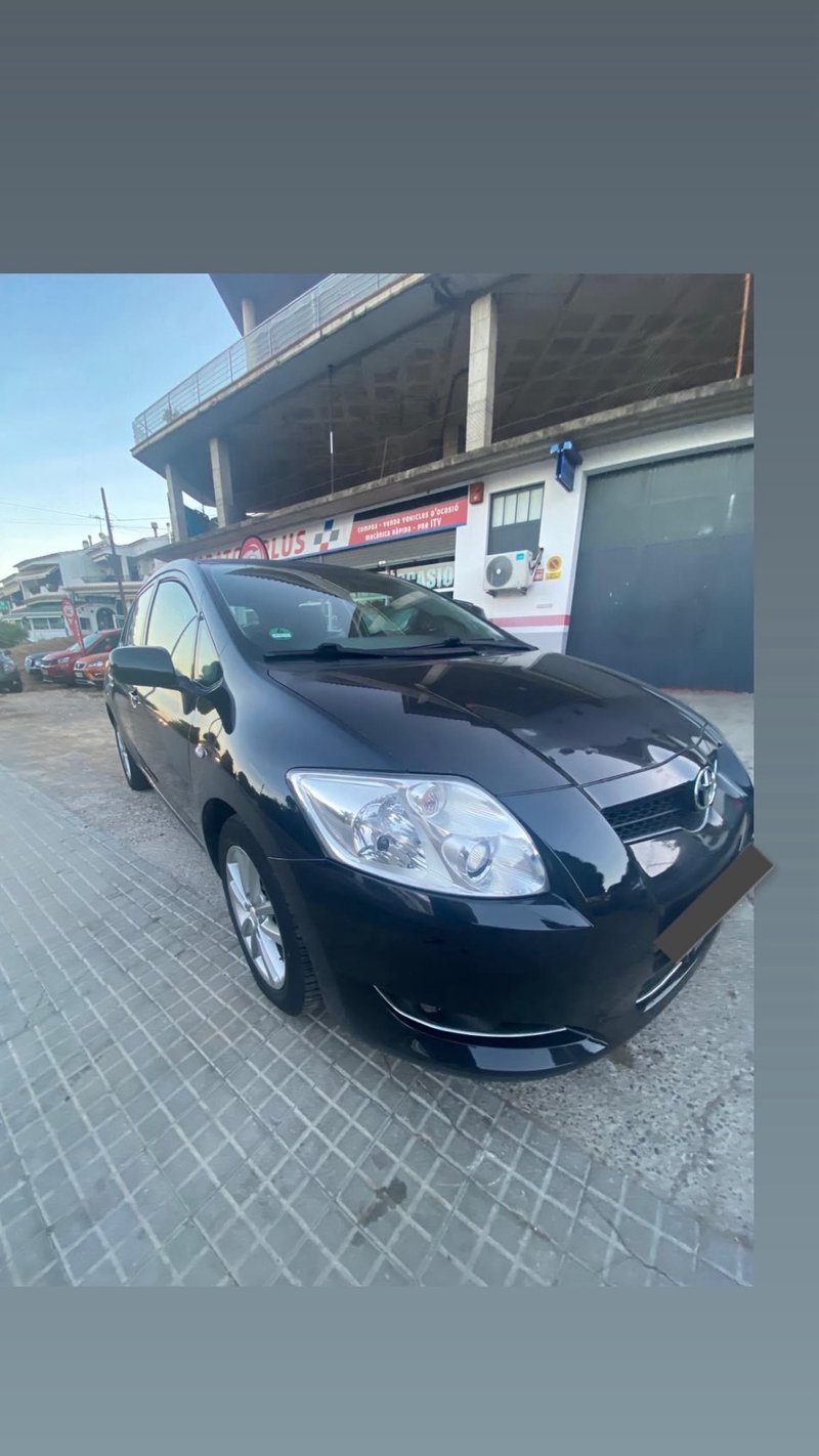 Toyota Auris 2010