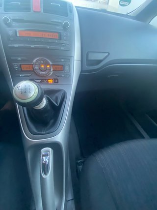 Toyota Auris 2010