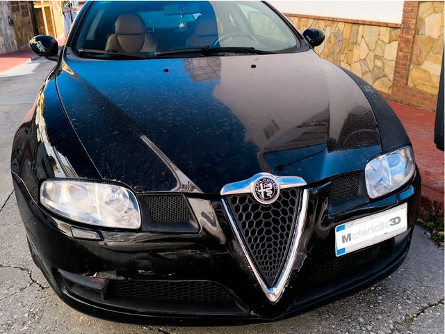 Grill Frontal Alfa Romeo GT