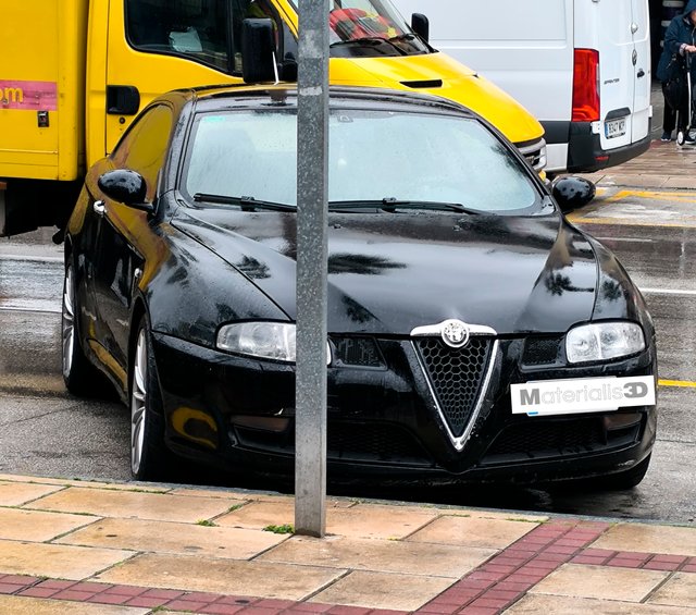 Grill Frontal Alfa Romeo GT