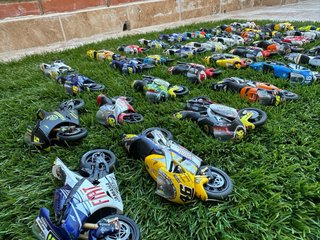 Set di 37 modelli di moto Rossi