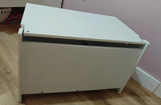 Baúl y Banco/pupitre Infantil con Arcoíris