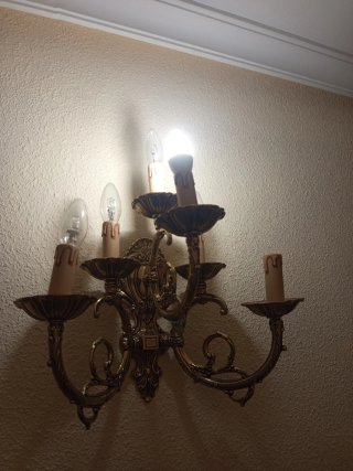 Lámpara pared bronce(tengo 3, precio unidad)