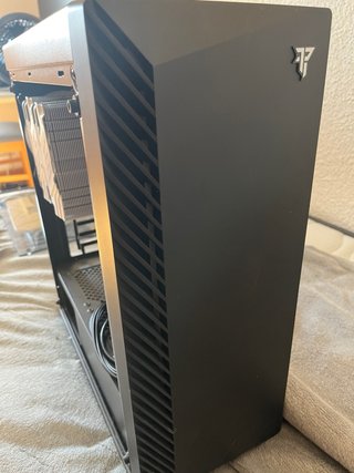 PC Gaming sin gráfica ni RAM, AMD Ryzen 7 7800X3D