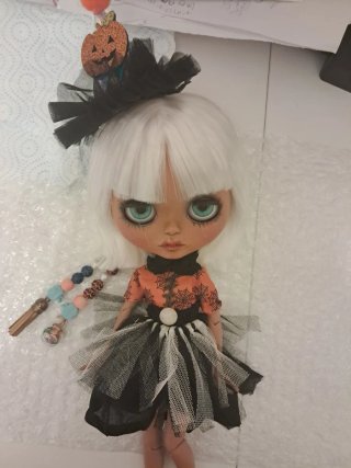 Blythe Bruja Halloween