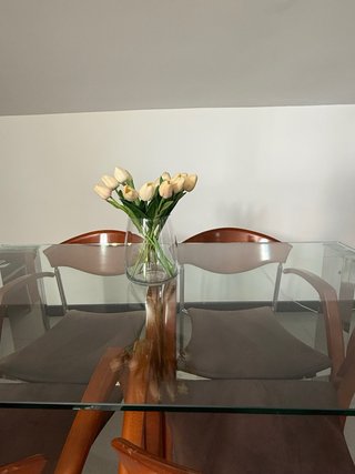 Comedor de cristal y 5 sillas