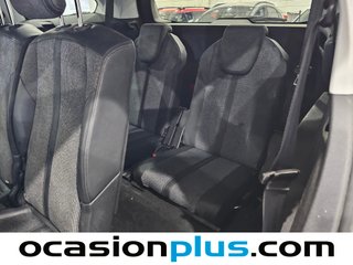 Peugeot 5008 PureTech 130 S&S Allure 96 kW (130 CV)