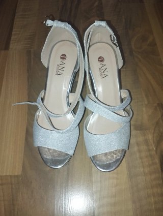 Sandalias de Tacón Plateadas ANA Women