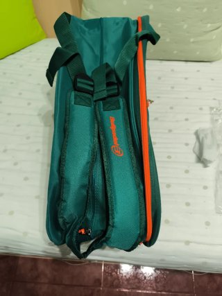 Paletero Bullpadel Tour Verde 2025 nuevo