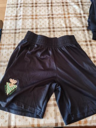 Ropa de Entrenamiento Real Betis