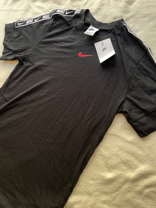 Camiseta Nike Negra Talla XS
